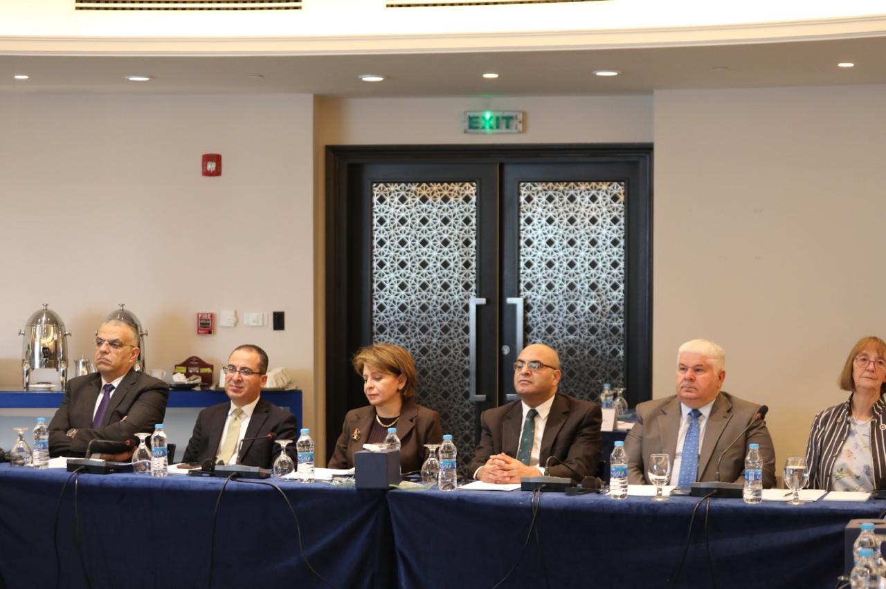 df3e12d7-f32c-4071-bbeb-63be4d8aac97